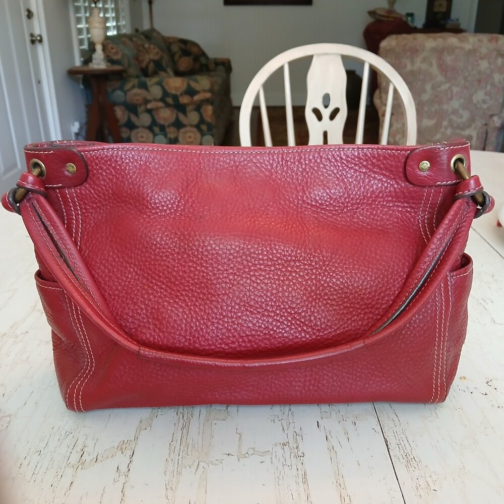 FOSSIL Red Pebbled Genuine Leather  Shoulder Bag  EUC
